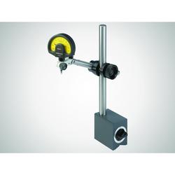 Treppiede di misurazione con base magnetica MarStand 815 MB